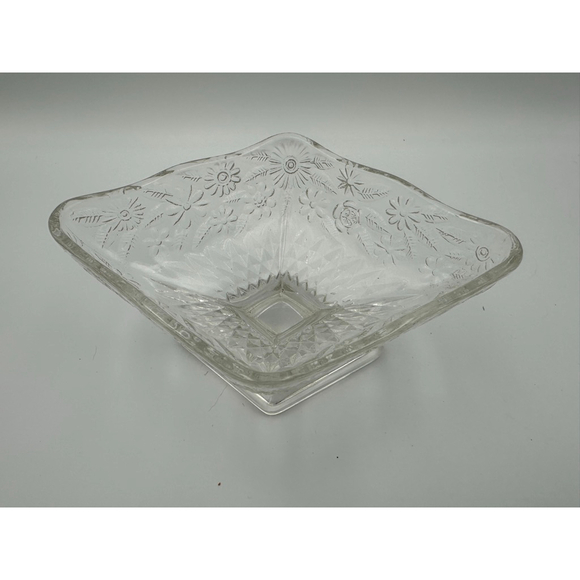 Antique 1900s EAPG Bowl | Sunburst Aster| Pressed Glass Footed Dish| Square Base - Picture 2 of 7
